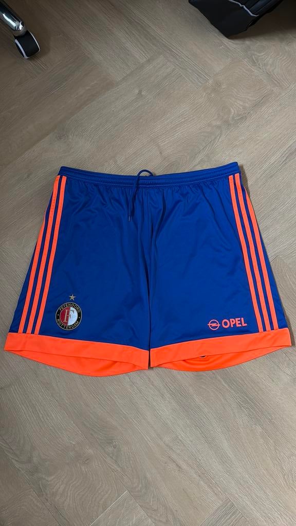Als nieuw: origineel Feyenoord voetbalbroekje seizoen 2015, Sport en Fitness, Voetbal, Maat XL, Ophalen of Verzenden, Zo goed als nieuw