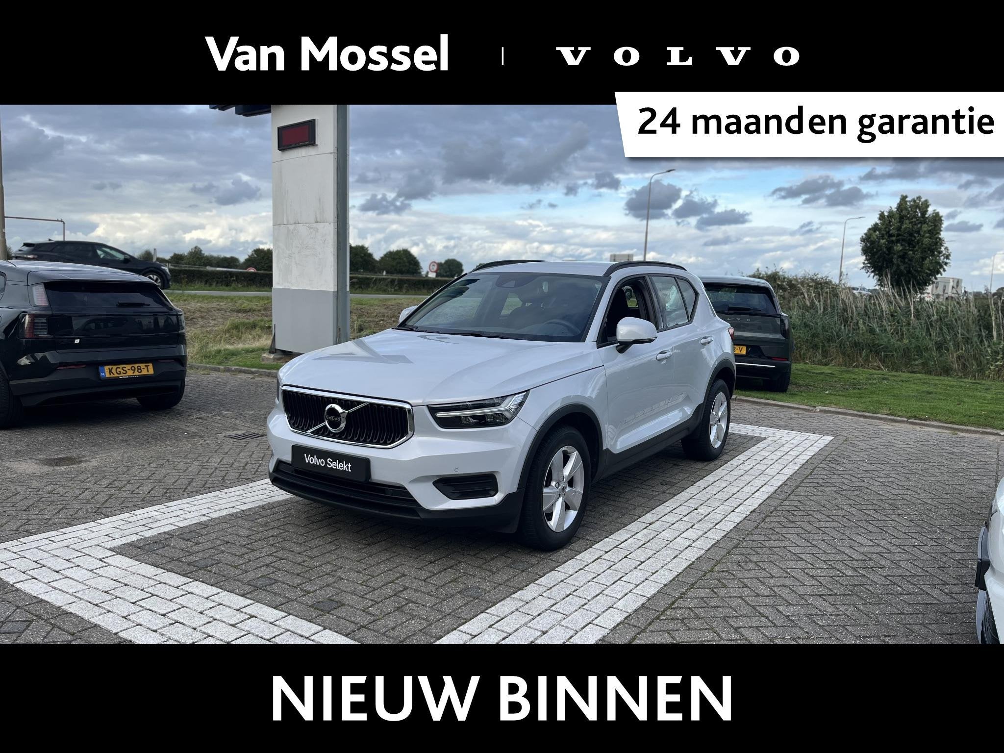 Volvo XC40 T2 Momentum | Parkeercamera | Climate Control | A