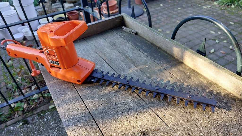 Black&Decker elektrische heggeschaar, Tuin en Terras, Ophalen, Gebruikt, Elektrisch, Black en Decker