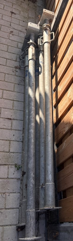 Stempels bouw / Bouwstempels 8m, Doe-het-zelf en Verbouw, Ophalen, Zo goed als nieuw, Daksteiger, 2 tot 5 meter