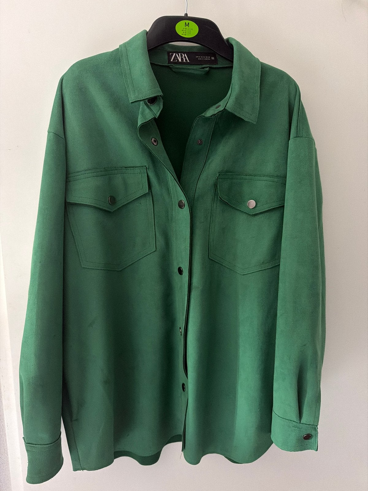 Zara Groen Suède-look Overhemdjas Maat M, Ophalen of Verzenden, Zo goed als nieuw