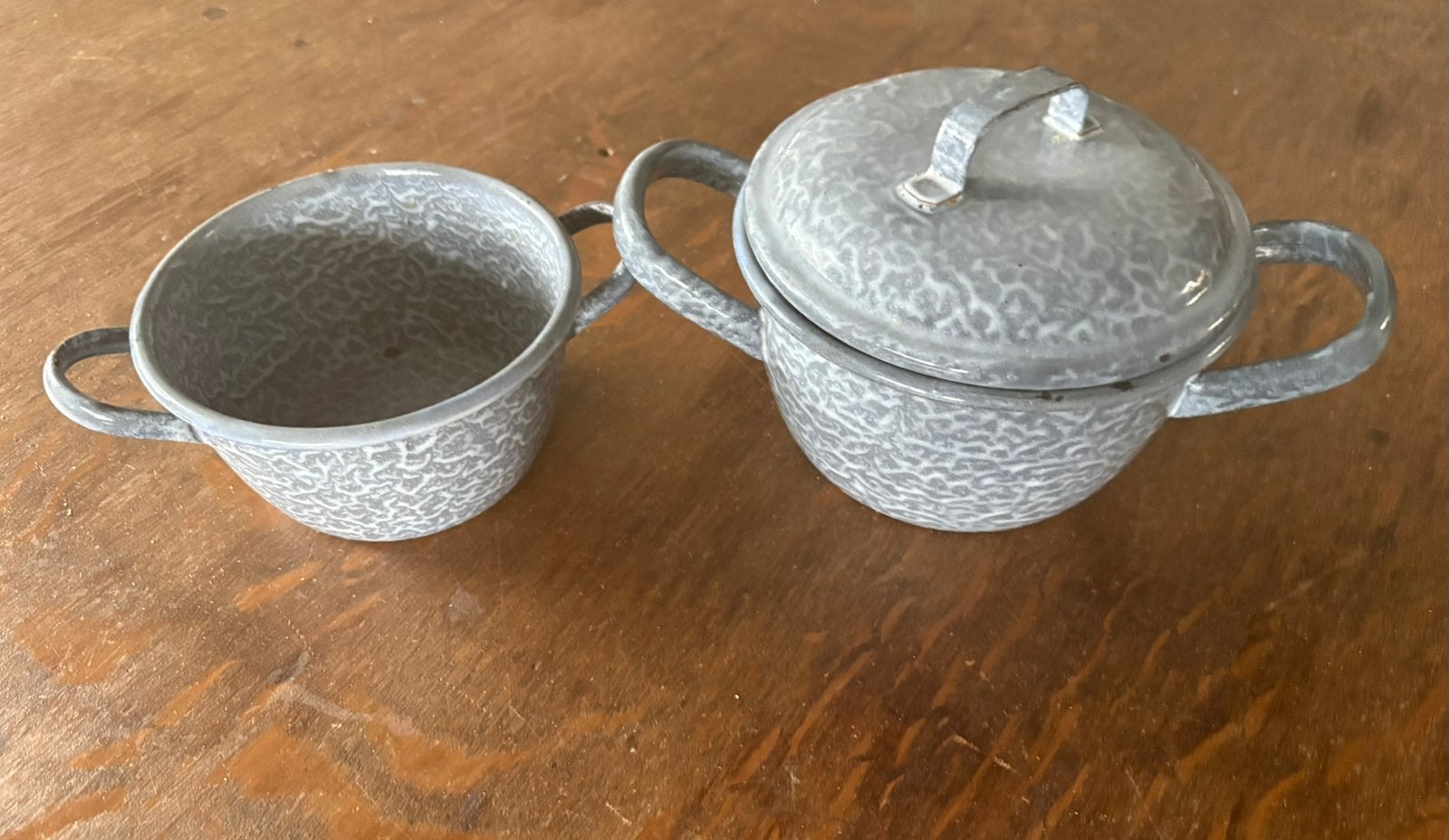 Grijs gewolkt emaille pannetjes, Antiek en Kunst, Antiek | Emaille, Ophalen of Verzenden