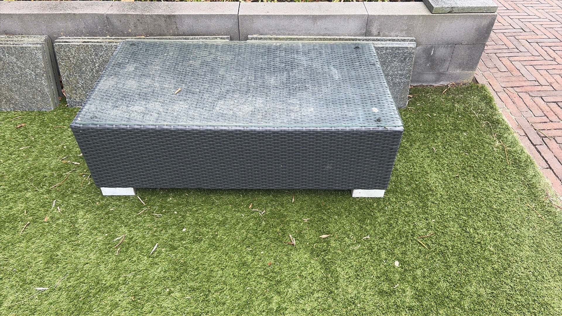 Salon tafel buiten, Ophalen, Gebruikt