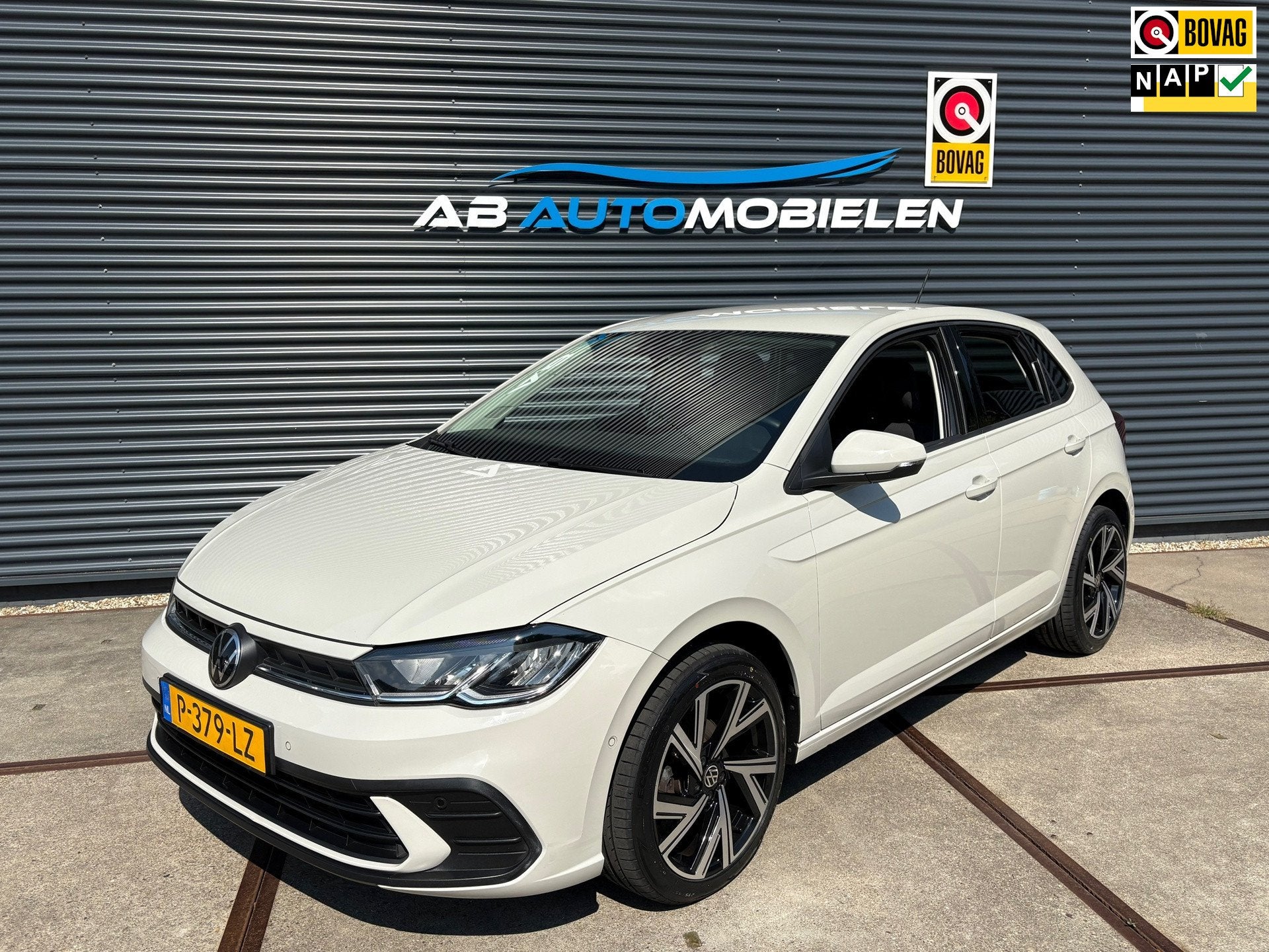 Volkswagen Polo 1.0 TSI Life ASCOT GREY/ CLIMA/ STOEL VERW., Dealer onderhouden, Euro 6, Met garantie (alle), 1072 kg