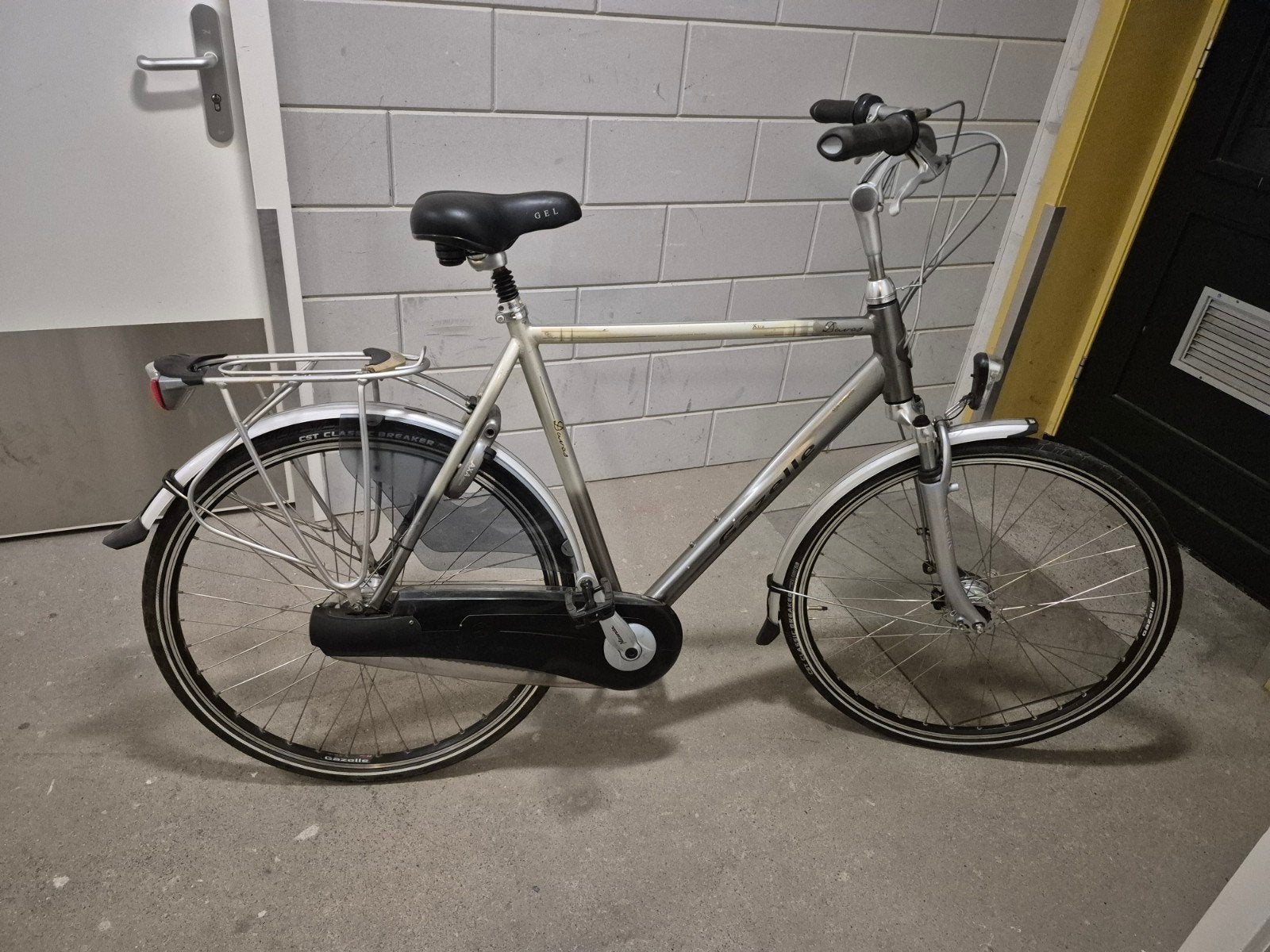 Goede Gazelle Davos Xtra, Ophalen, Versnellingen, Zo goed als nieuw, 61 tot 65 cm