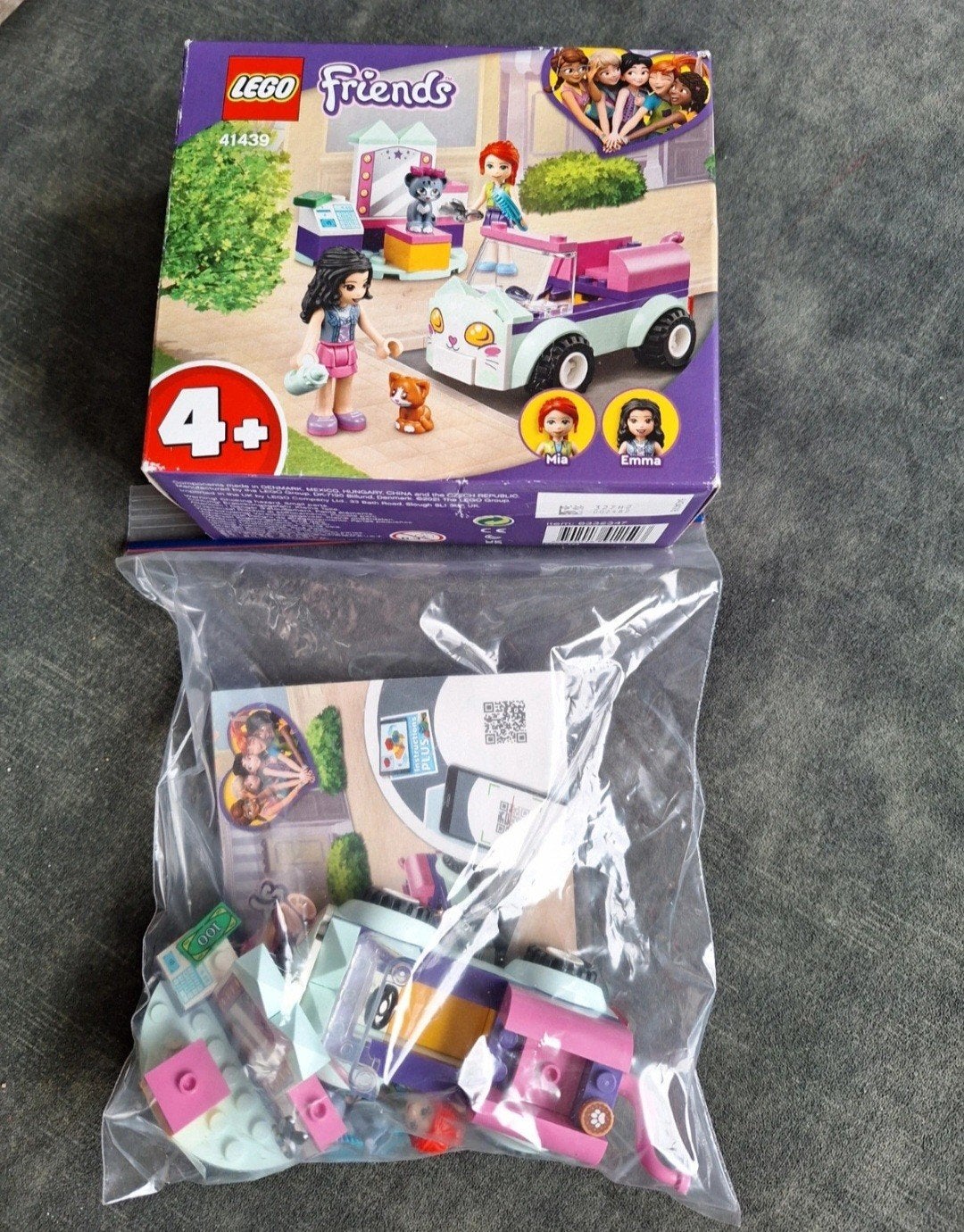 Lego friends poezenauto met salon, Kinderen en Baby's, Speelgoed | Duplo en Lego, Ophalen of Verzenden, Zo goed als nieuw