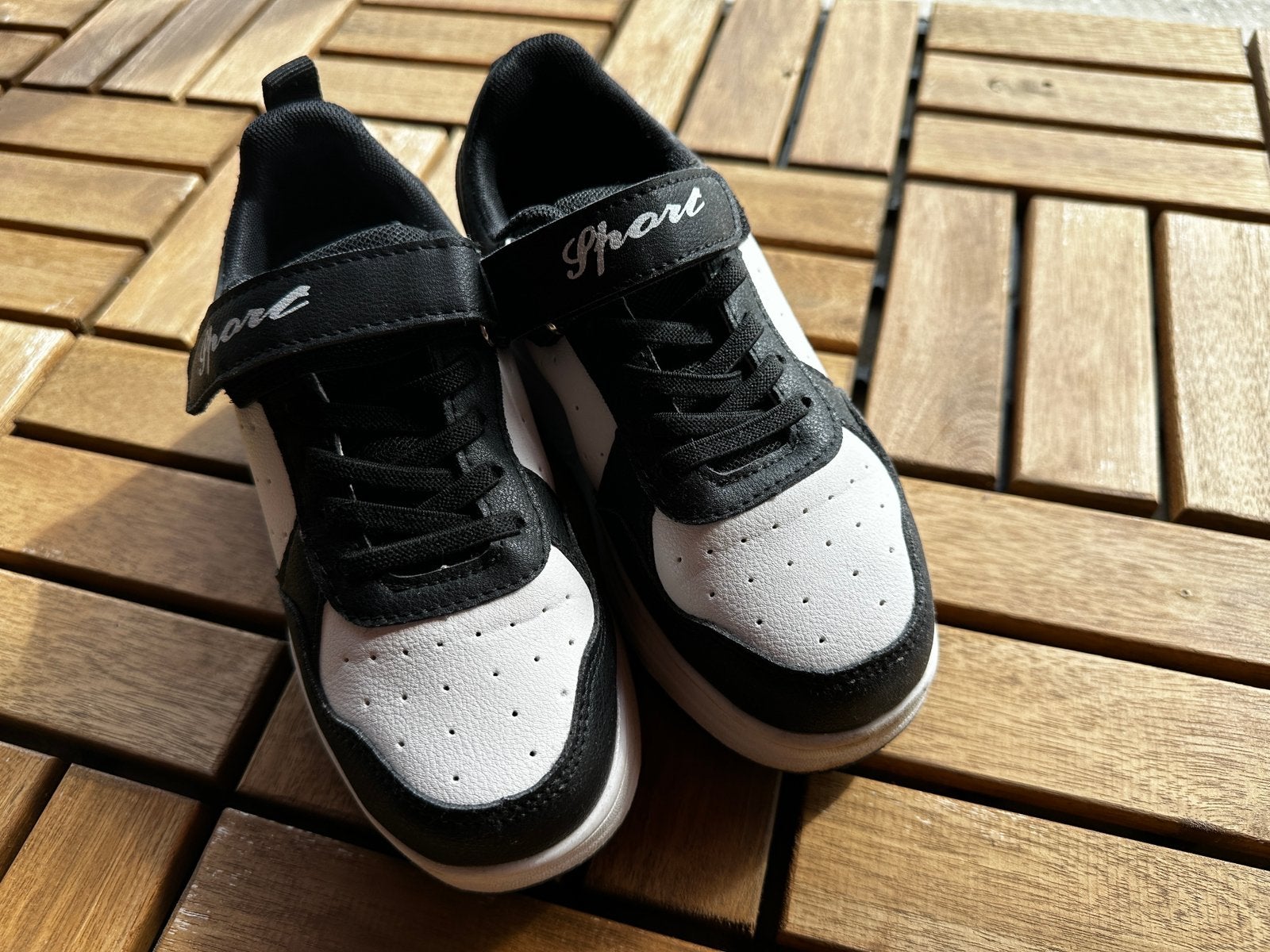 Skridsko Roller Skates Shoes. Maat 30-31, Kinderen en Baby's, Kinderkleding | Schoenen en Sokken, Ophalen, Zo goed als nieuw, Jongen of Meisje
