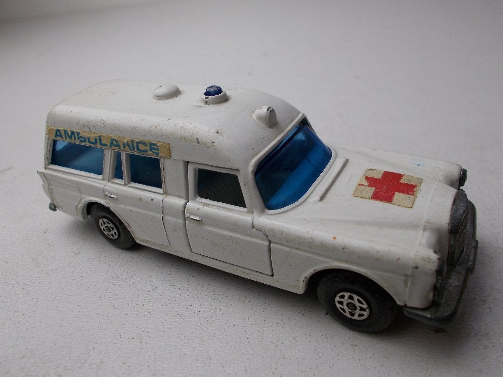 1968 Matchbox SpeedKings K-28 MERCEDES "BINZ" Ambulance (-D), Ophalen of Verzenden, Zo goed als nieuw, Auto, Matchbox