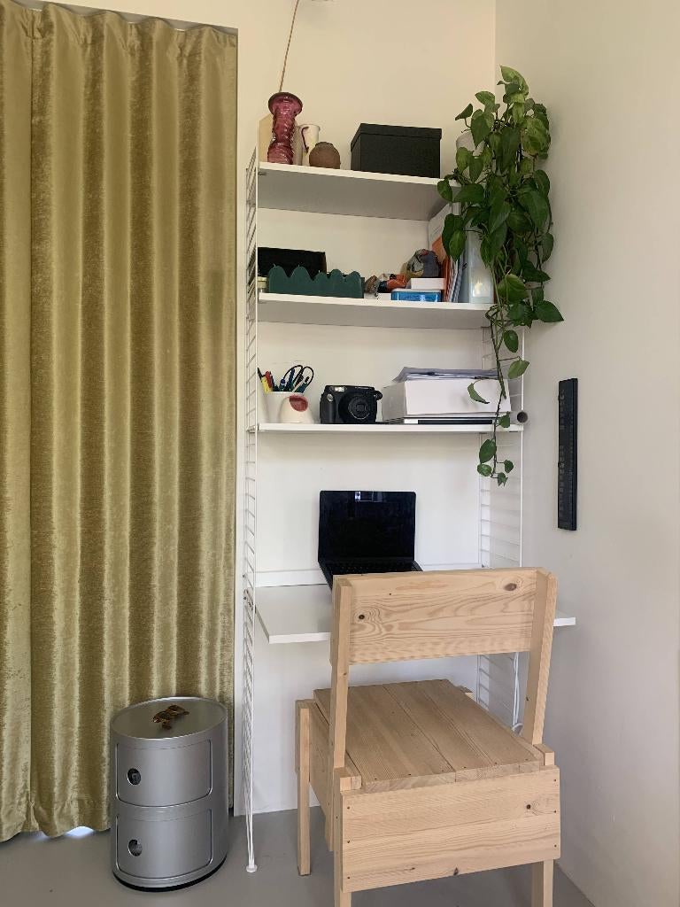 String Furniture wandbureau met planken – wit, verstelbaar, Ophalen, Zo goed als nieuw