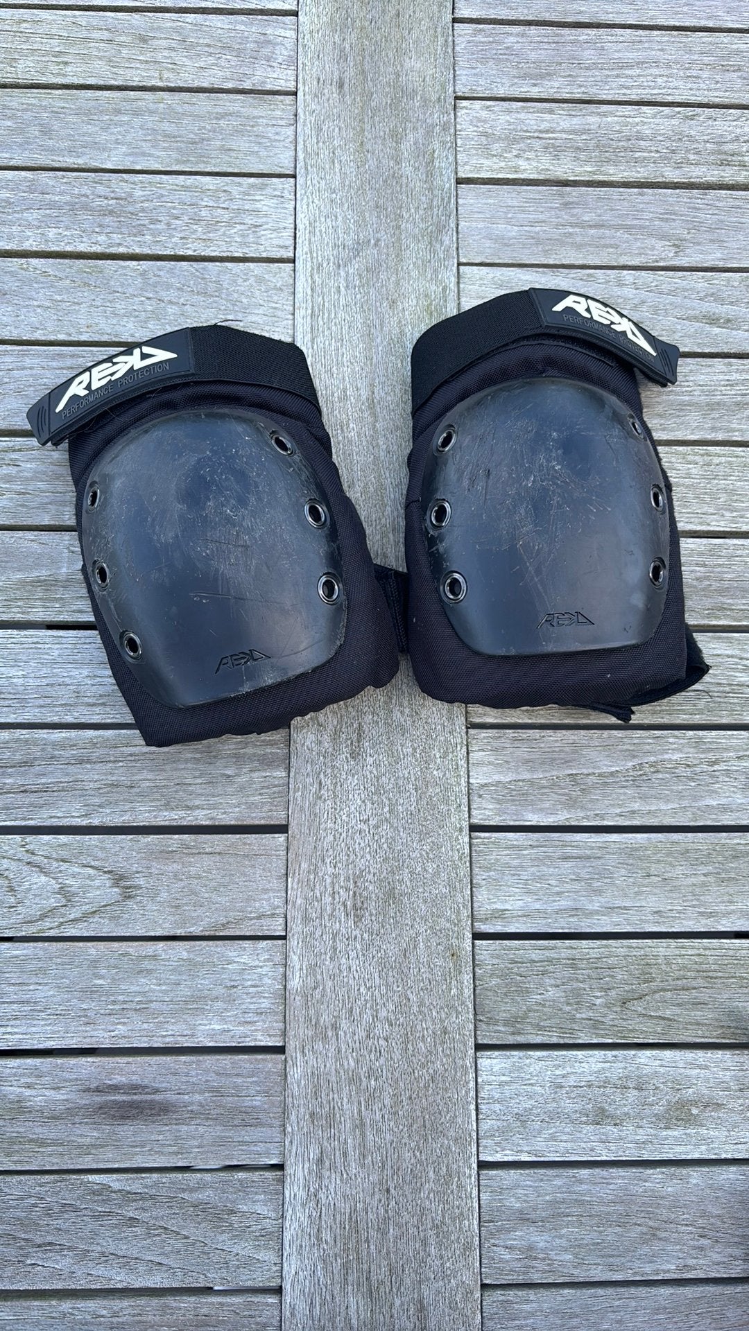 Kniebeschermers REKA, Ophalen, Gebruikt
