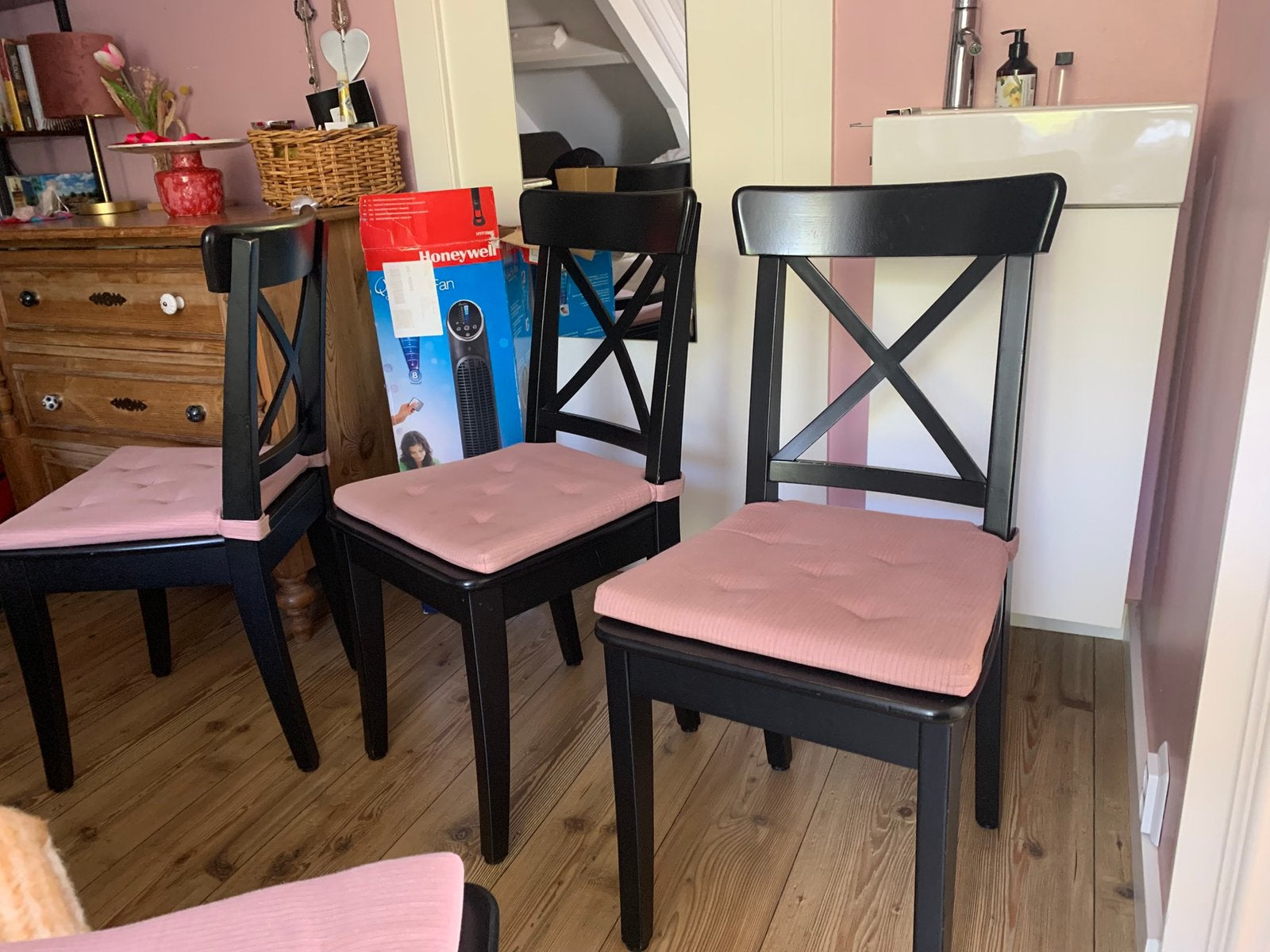 Stoelen te koop, Ophalen, Zo goed als nieuw, Zwart