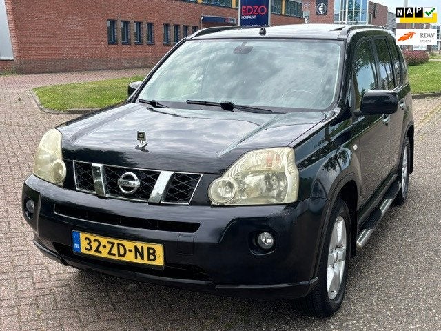 Nissan X-Trail 2.5 LE 4WD ECC Audio-CD/Navi LMV 17" ESP ABS, Auto's, Nissan, Stof, Gebruikt, Zwart, 4 cilinders
