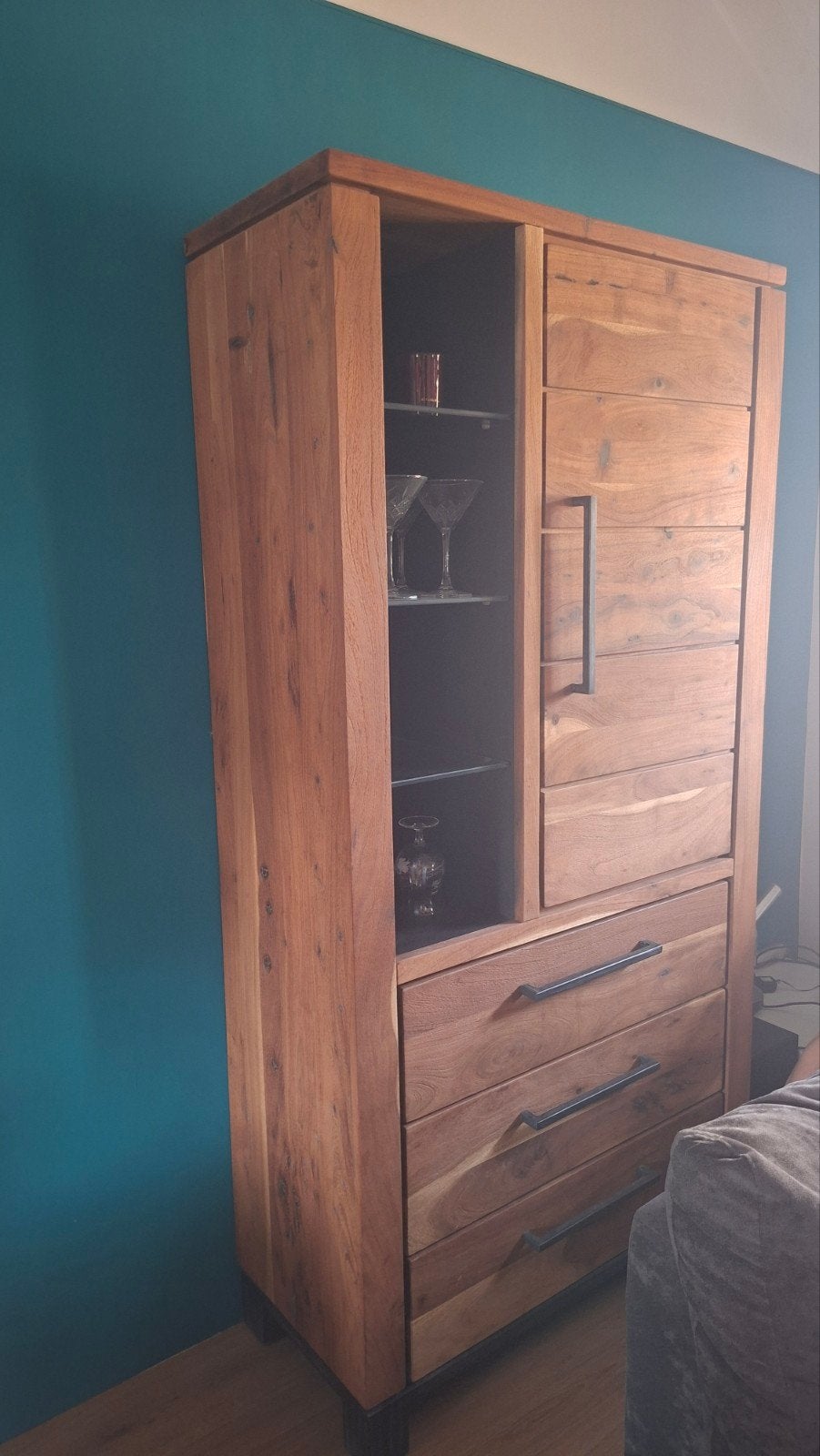 Walnoot houten kast met 3 lades en verlichting, Ophalen, Gebruikt, 50 tot 100 cm, 150 tot 200 cm