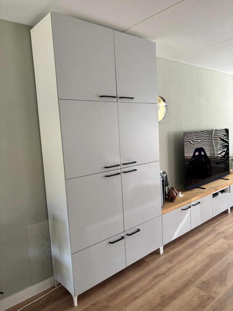 Ikea besta kast, Ophalen, Zo goed als nieuw, Minder dan 150 cm, Minder dan 100 cm