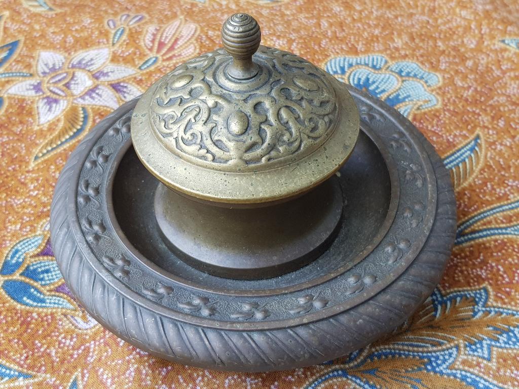 Mooie originele antieke inktpot uit Engeland 12 cm. uit 1890, Antiek en Kunst, Antiek | Koper en Brons, Koper, Ophalen of Verzenden