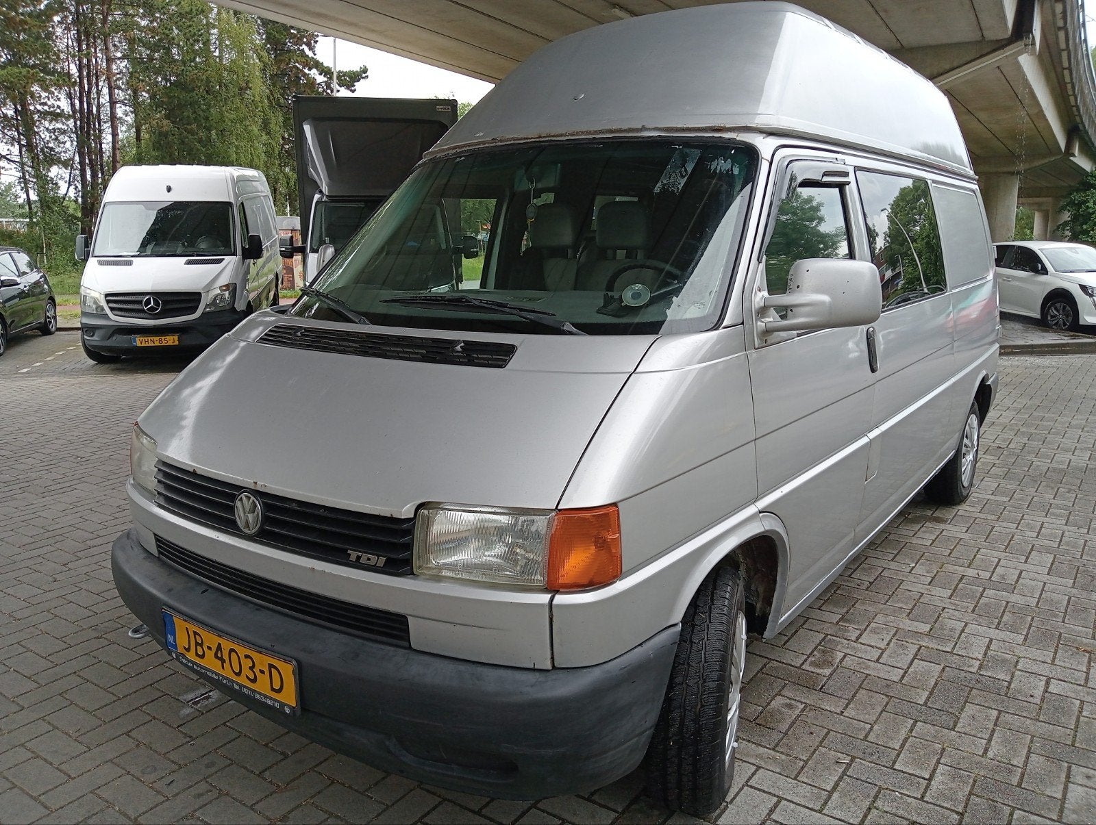 Volkswagen 2002 .voll apk.mtor 2.5.camper kenteken., Auto's, Volkswagen, Voorwielaandrijving, Stof, 700 kg, 7 stoelen