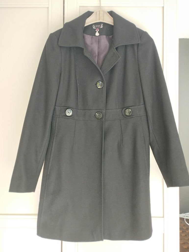 Zwarte jas, maat 38/40, breder bij de heup, Kleding | Dames, Maat 38/40 (M), Ophalen of Verzenden, Gedragen, Yessica