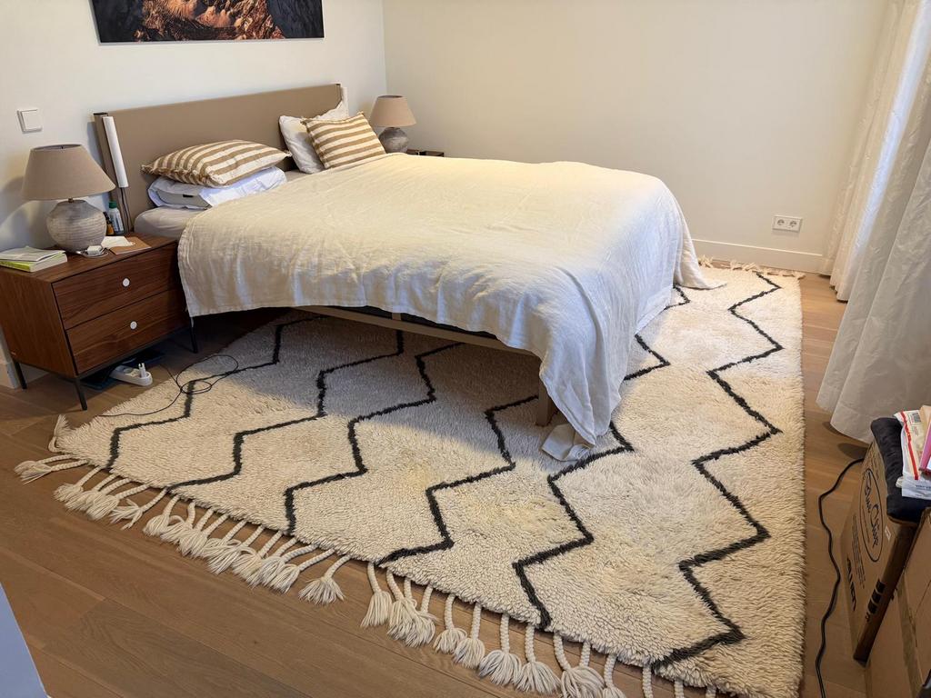 West Elm Souk Wool Rug (Cream/Black), Huis en Inrichting, Ophalen of Verzenden, Zo goed als nieuw, Rechthoekig, 200 cm of meer