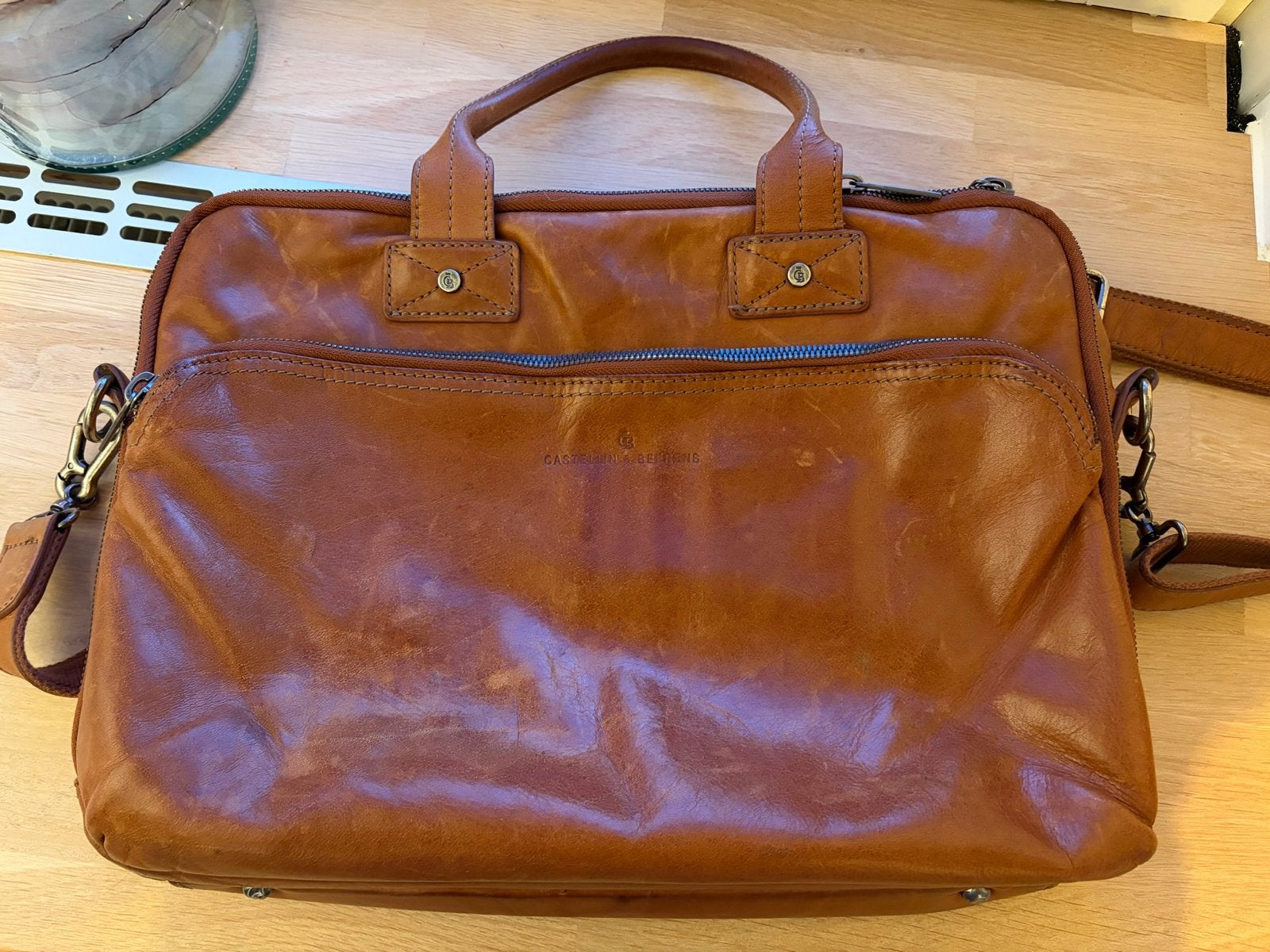 Castelijn & Beerens Leren Laptoptas/Aktetas, Computers en Software, Laptoptassen, Gebruikt, Aktetas, 17 inch of meer, Ophalen of Verzenden