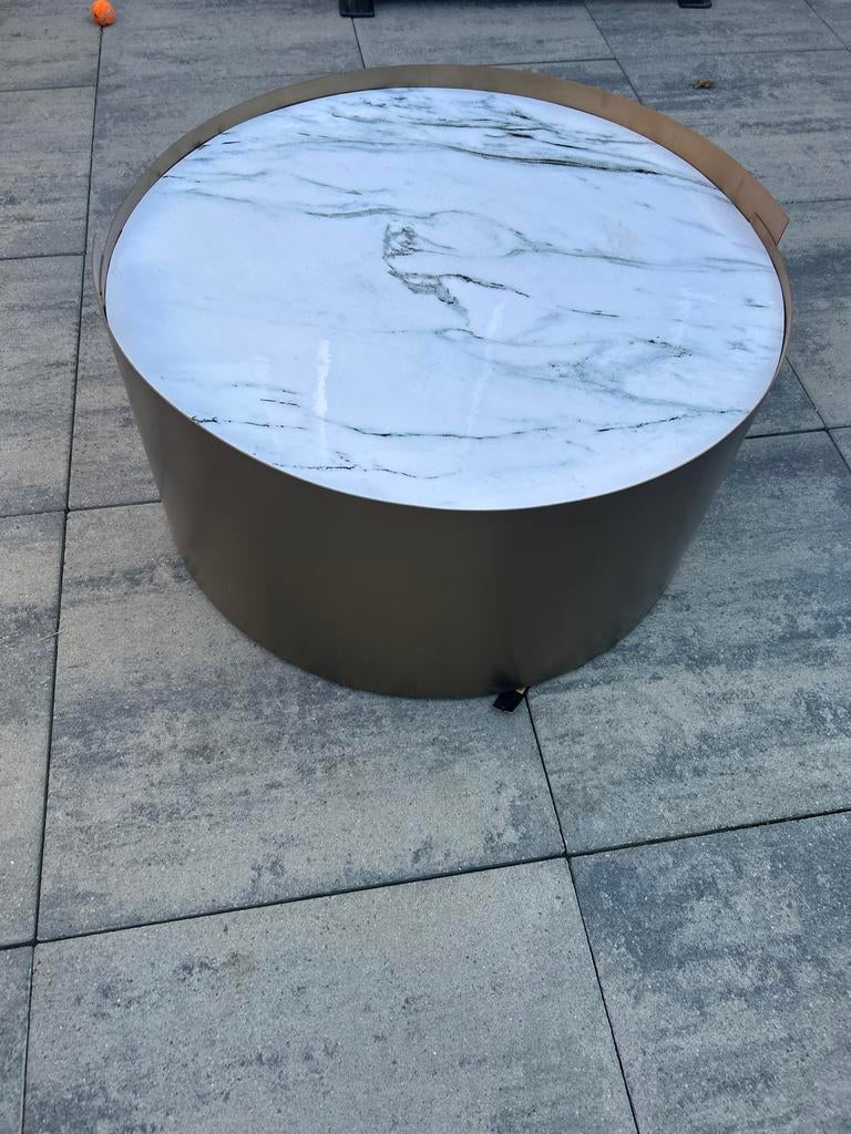 Nieuwe Gouden PTMd Tafel met Marmerlook Blad, Rond, Nieuw, Metaal, Minder dan 50 cm