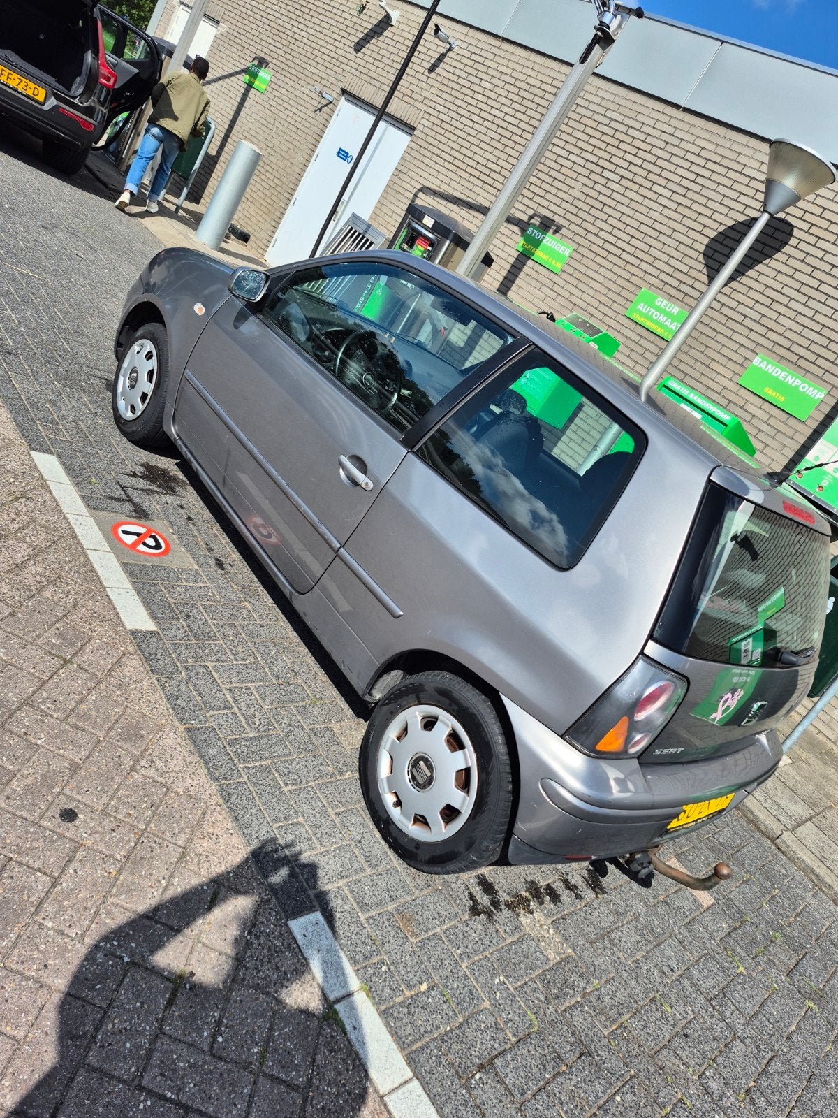Seat Arosa 1.4 44KW 2003 Grijs, Auto's, Voorwielaandrijving, 450 kg, 31 €/maand, 4 stoelen