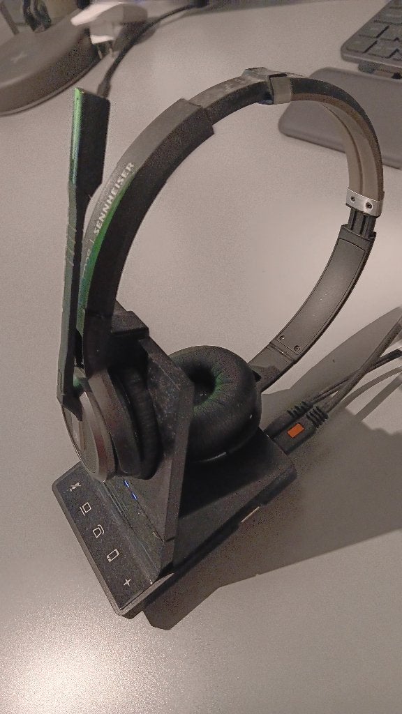 Sennheiser epos draadloze headset, Computers en Software, Ophalen of Verzenden, Zo goed als nieuw, On-ear