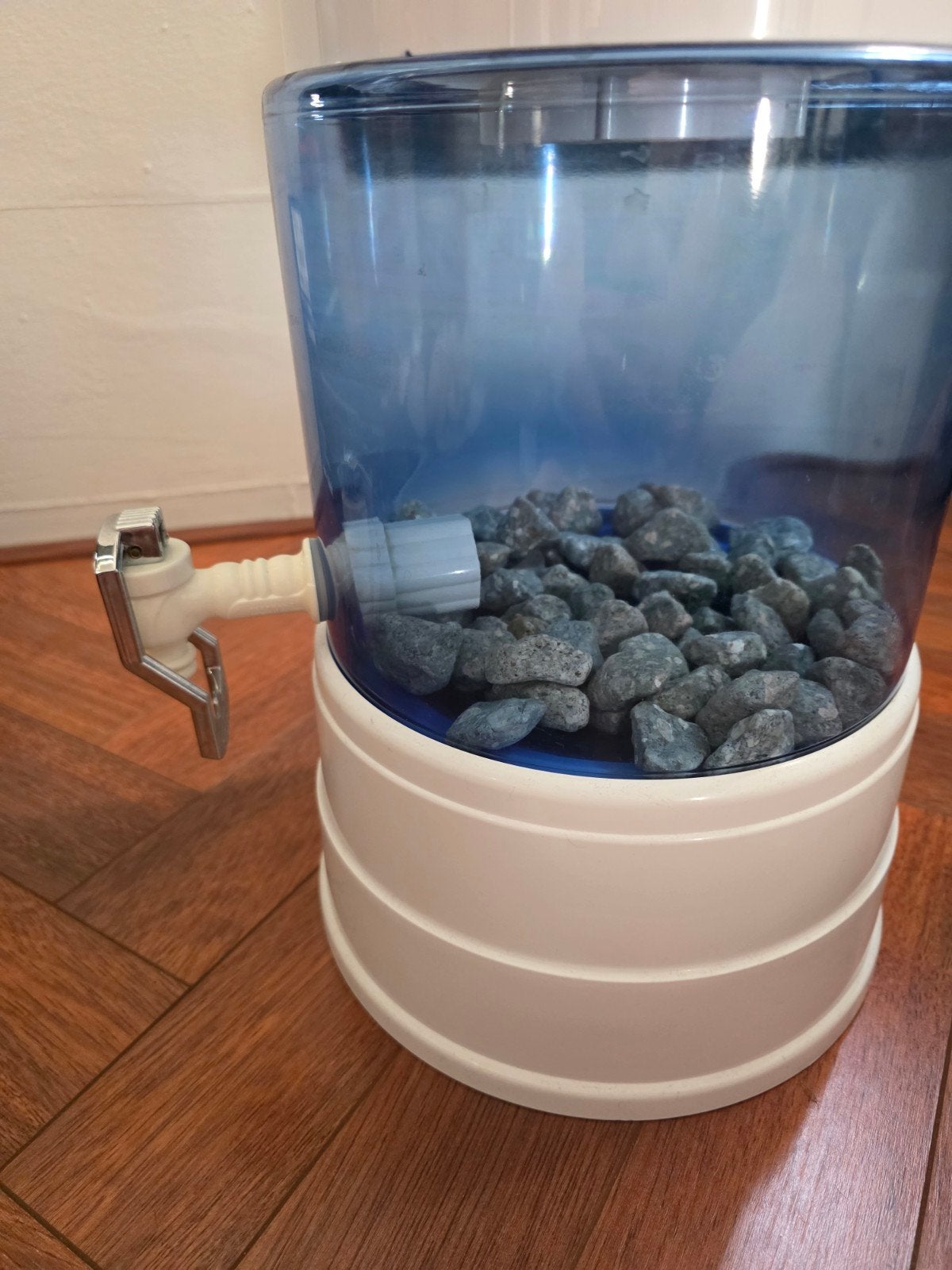 Aqualine 5 liter waterfilter met mineraalstenen, Ophalen, Zo goed als nieuw