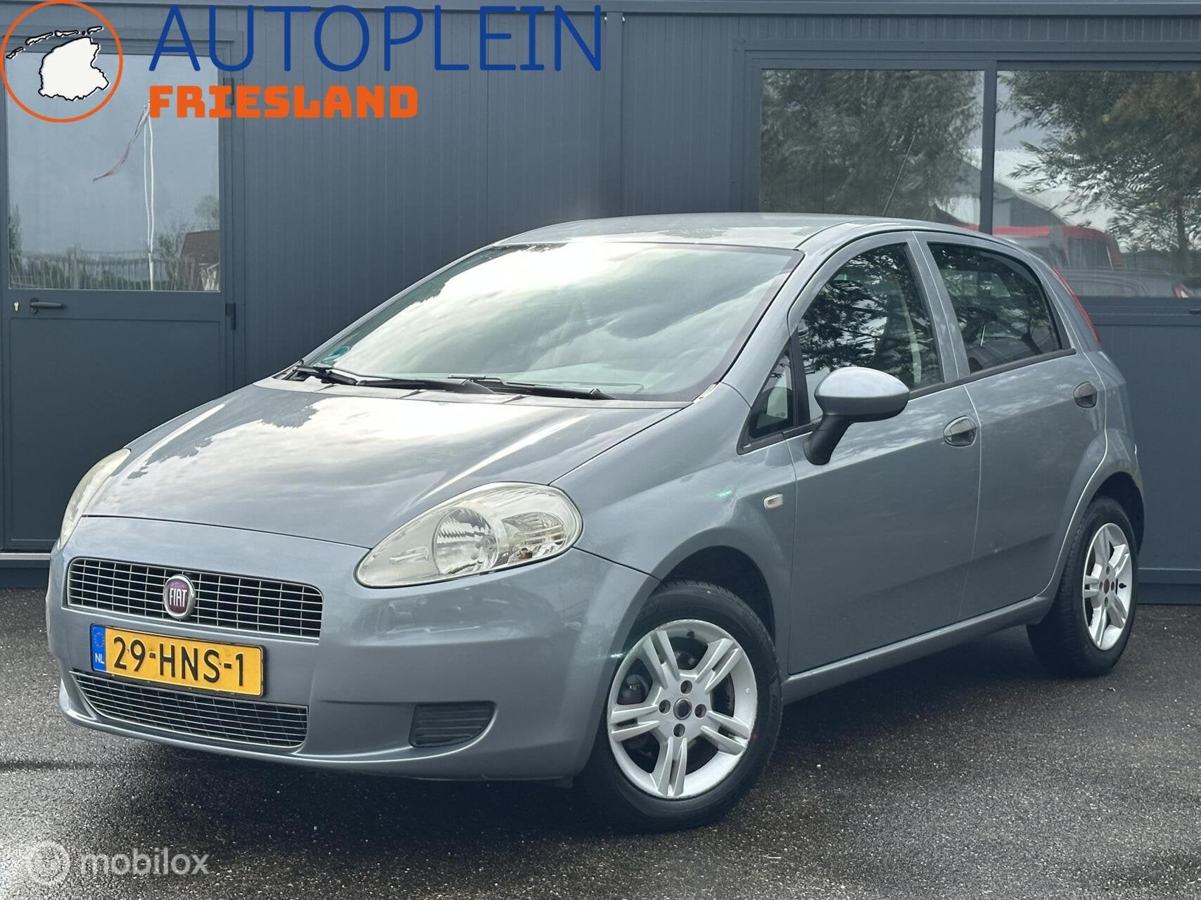 Fiat Grande Punto 1.4 Active | Airco | APK 10/2027, Voorwielaandrijving, Stof, Gebruikt, 4 cilinders