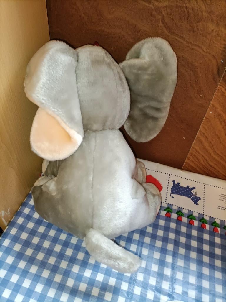 Olifant knuffel Wibra Epe 31 cm groot, Ophalen of Verzenden, Zo goed als nieuw