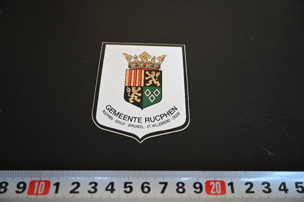 sticker Wapen Gemeente RUCPHEN schijf sprundel zegge St. Wil, Hobby en Vrije tijd, Ophalen, Zo goed als nieuw, Sticker