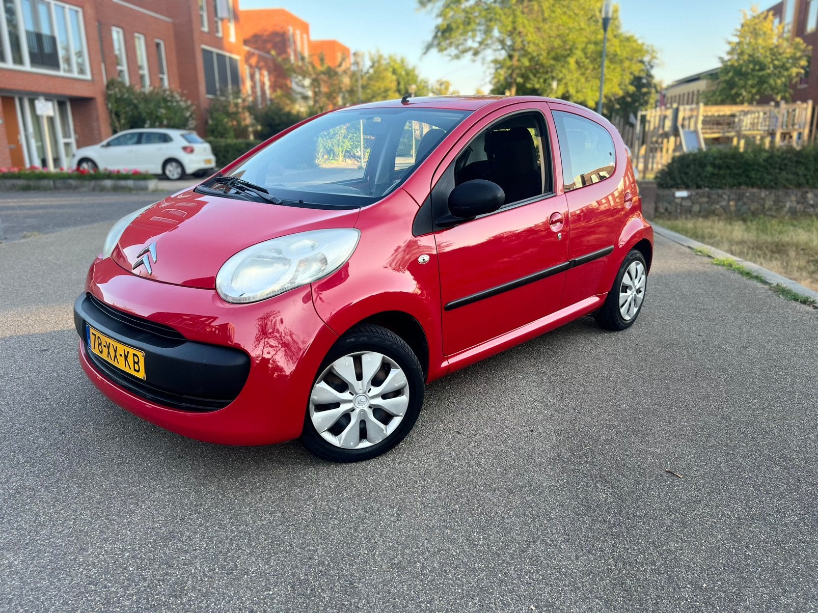Citroën C1 1.0 5-DRS 2007 Rood, Auto's, Voorwielaandrijving, Euro 5, Stof, Zwart