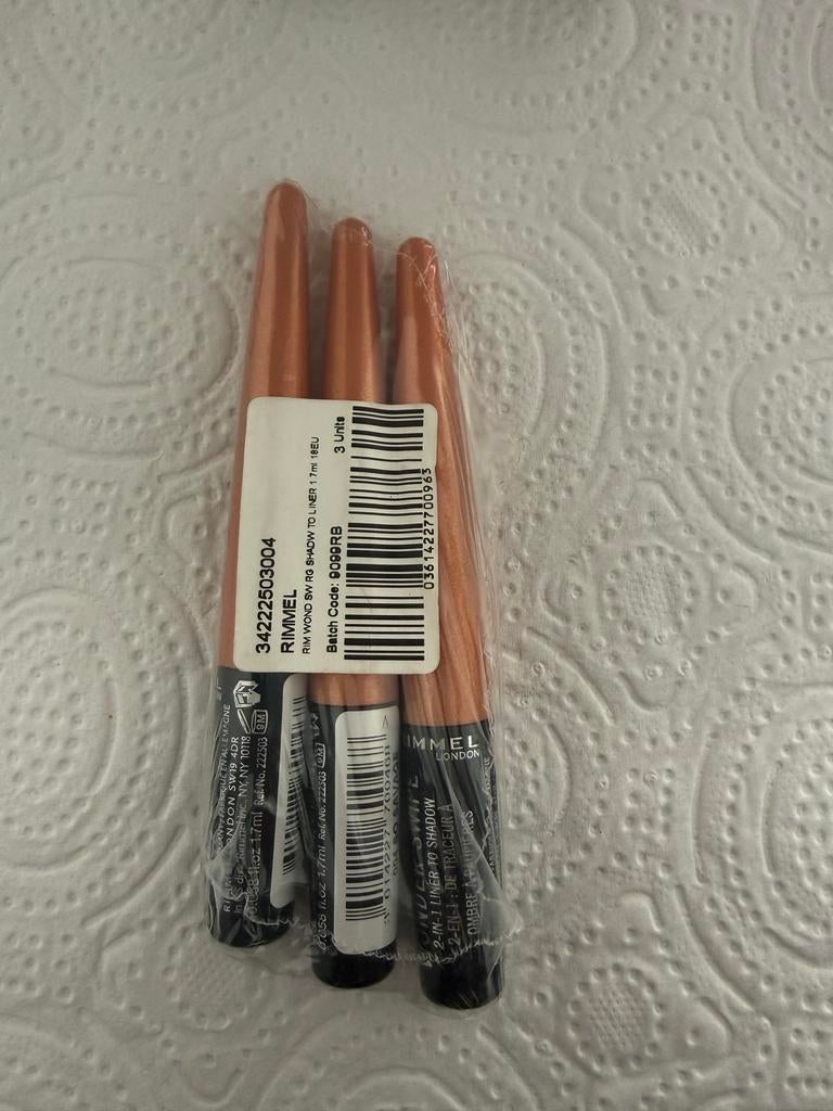 Rimmel Wonder'Swipe 2-in-1 Liner to Shadow - 3 stuks, Nieuw, Ophalen of Verzenden, Make-up, Overige kleuren