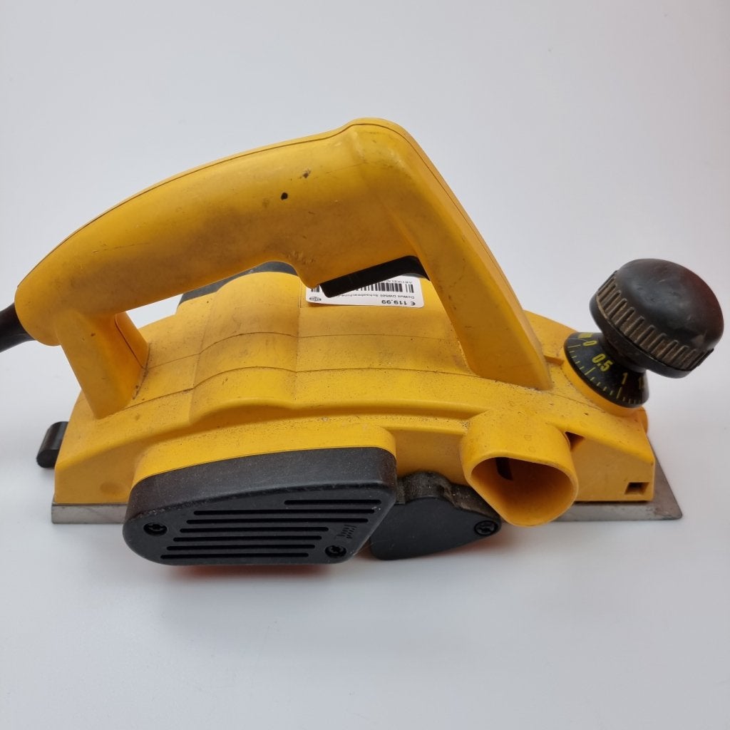 DeWalt DW680 Schaafmachine-QS, Dewalt, Gebruikt, Support@dewalt.com, 701 E. Joppa Road
Towson, MD 21286
USA
