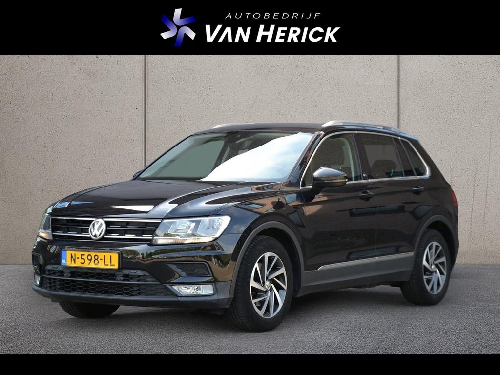 Volkswagen Tiguan 1.4 TSI 125PK Comfortline | Clima | Naviga, Voorwielaandrijving, Gebruikt, 4 cilinders, Zwart