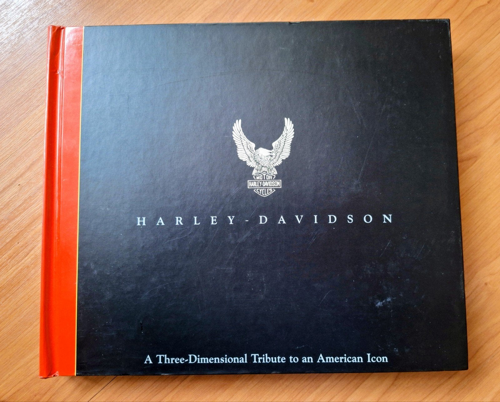 Harley-Davidson Pop-Up Boek - Een Driedimensionaal Eerbetoon, Boeken, Ophalen of Verzenden, Zo goed als nieuw, Algemeen, Jerry Hatfield en Dawn Bentley