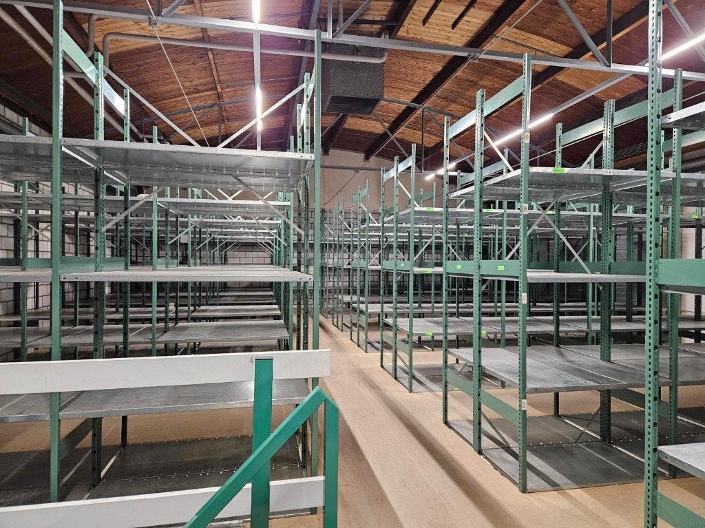 Magazijn stelling, legbord stelling 150m2, Ophalen