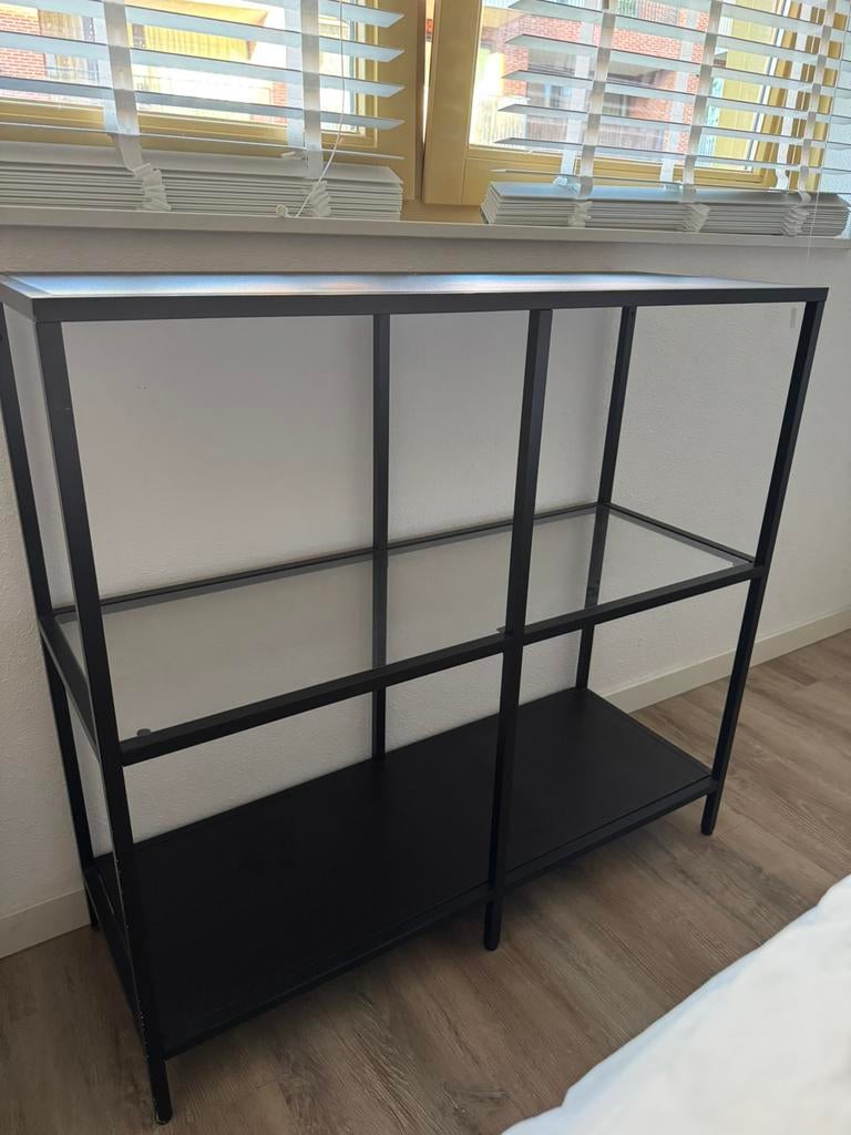 Ikea vittsjö kast zwart, Huis en Inrichting, Ophalen, Zo goed als nieuw