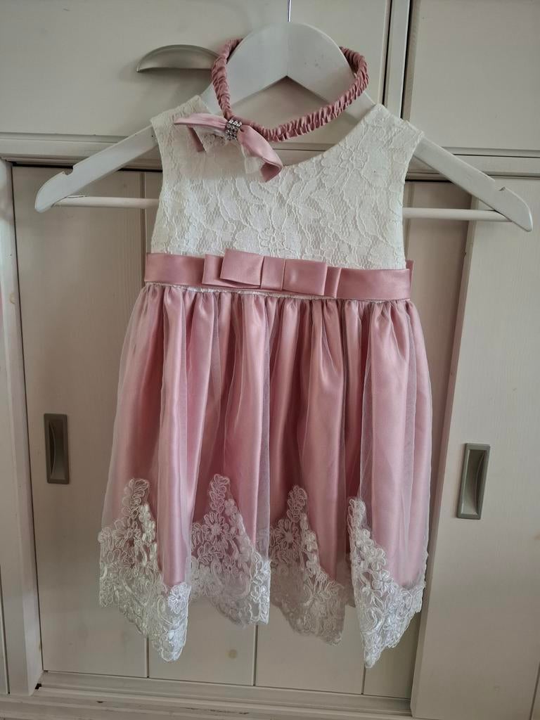 Feestjurk met haarband en afneembare strik - Maat 80/86, Kinderen en Baby's, Babykleding | Maat 80, Ophalen of Verzenden, Nieuw