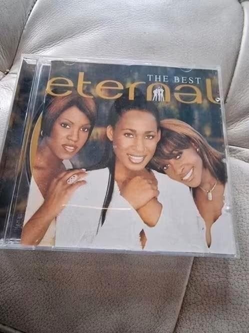 Eternal - The Best (CD), Ophalen of Verzenden, Gebruikt, Pop, Verzamelalbum