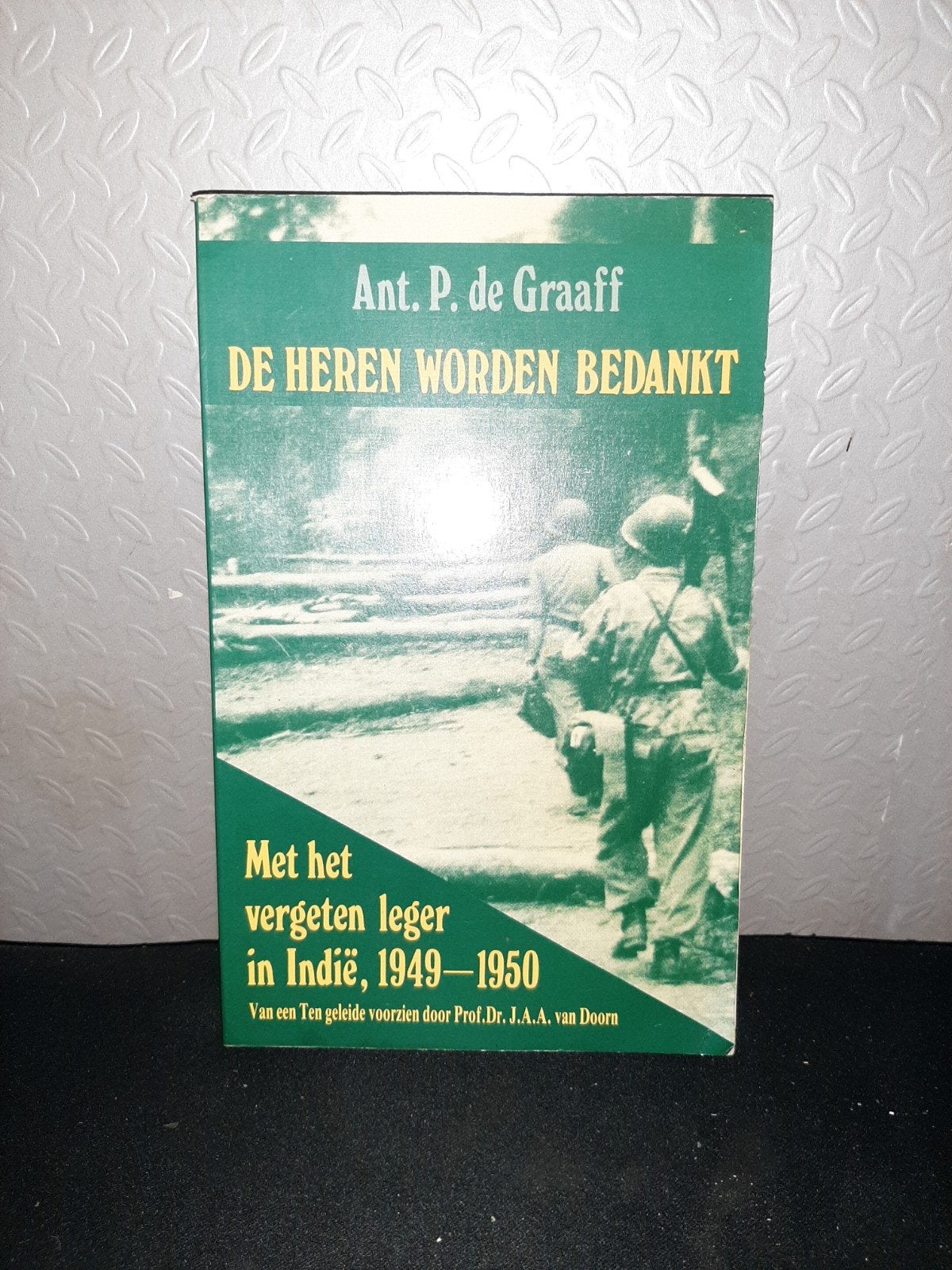 De heren worden bedankt - Ant. P. de Graaff, Boeken, Ophalen of Verzenden, 1945 tot heden, Gelezen