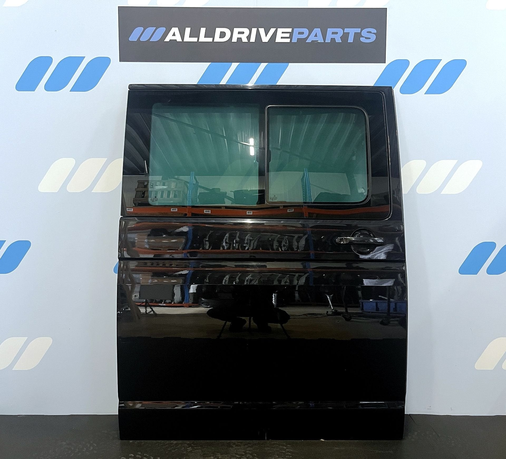 VW Transporter T6 schuifdeur rechts zwart LC9X 7E0843108BF, Gebruikt, -, Deur, -