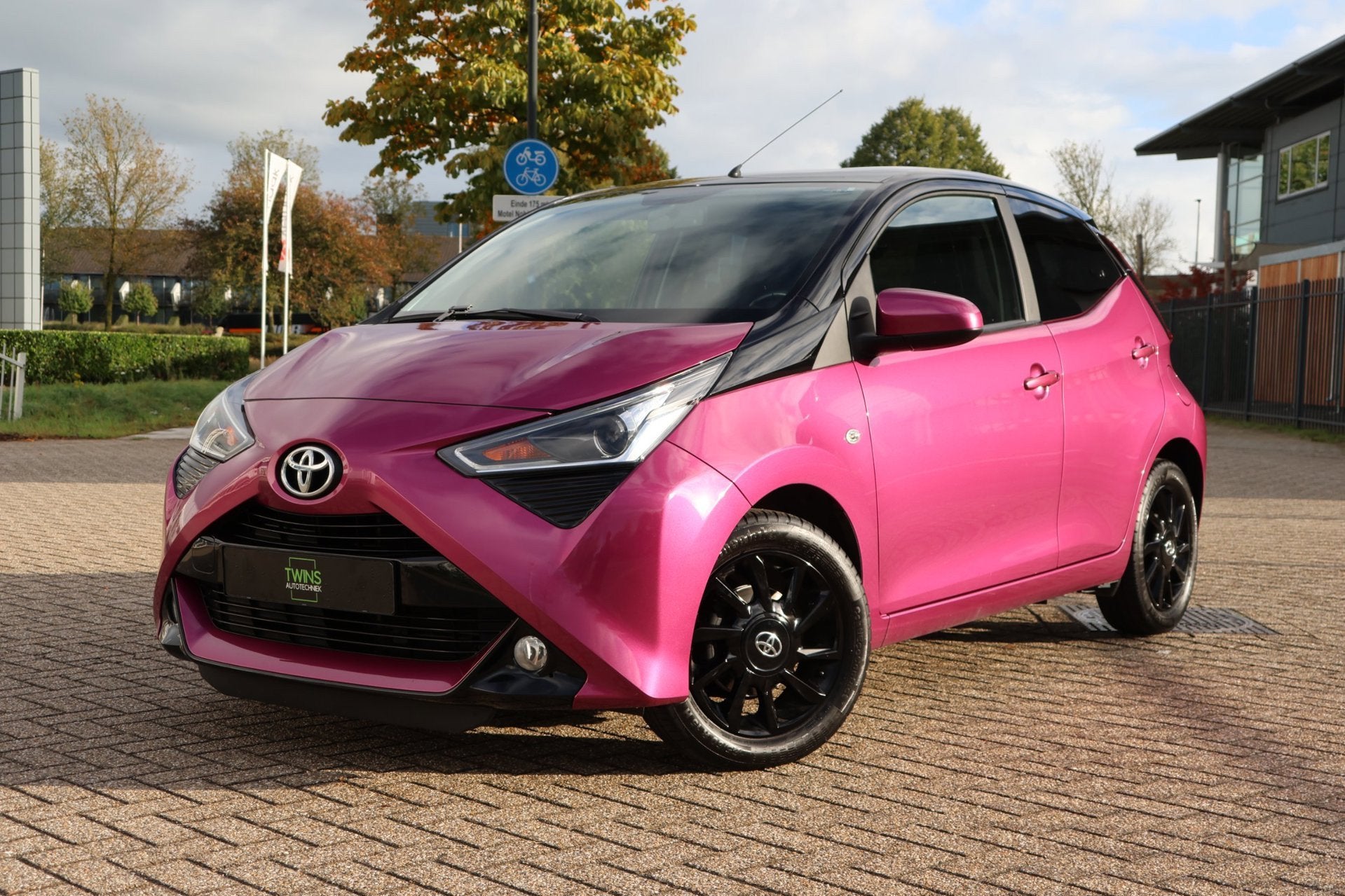 Toyota Aygo 1.0 VVT-i x-cite, Voorwielaandrijving, Dealer onderhouden, Gebruikt, Origineel Nederlands
