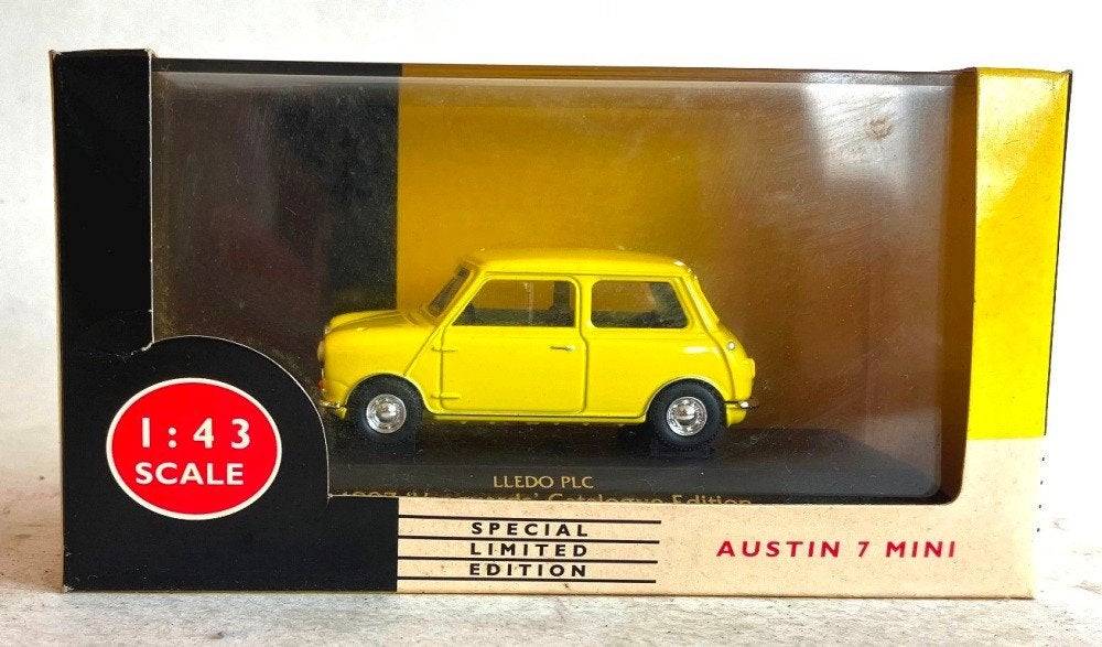 Austin Mini 1997 catalogue mini Vanguards VA13005., Ophalen of Verzenden, Zo goed als nieuw, Auto, Vanguards
