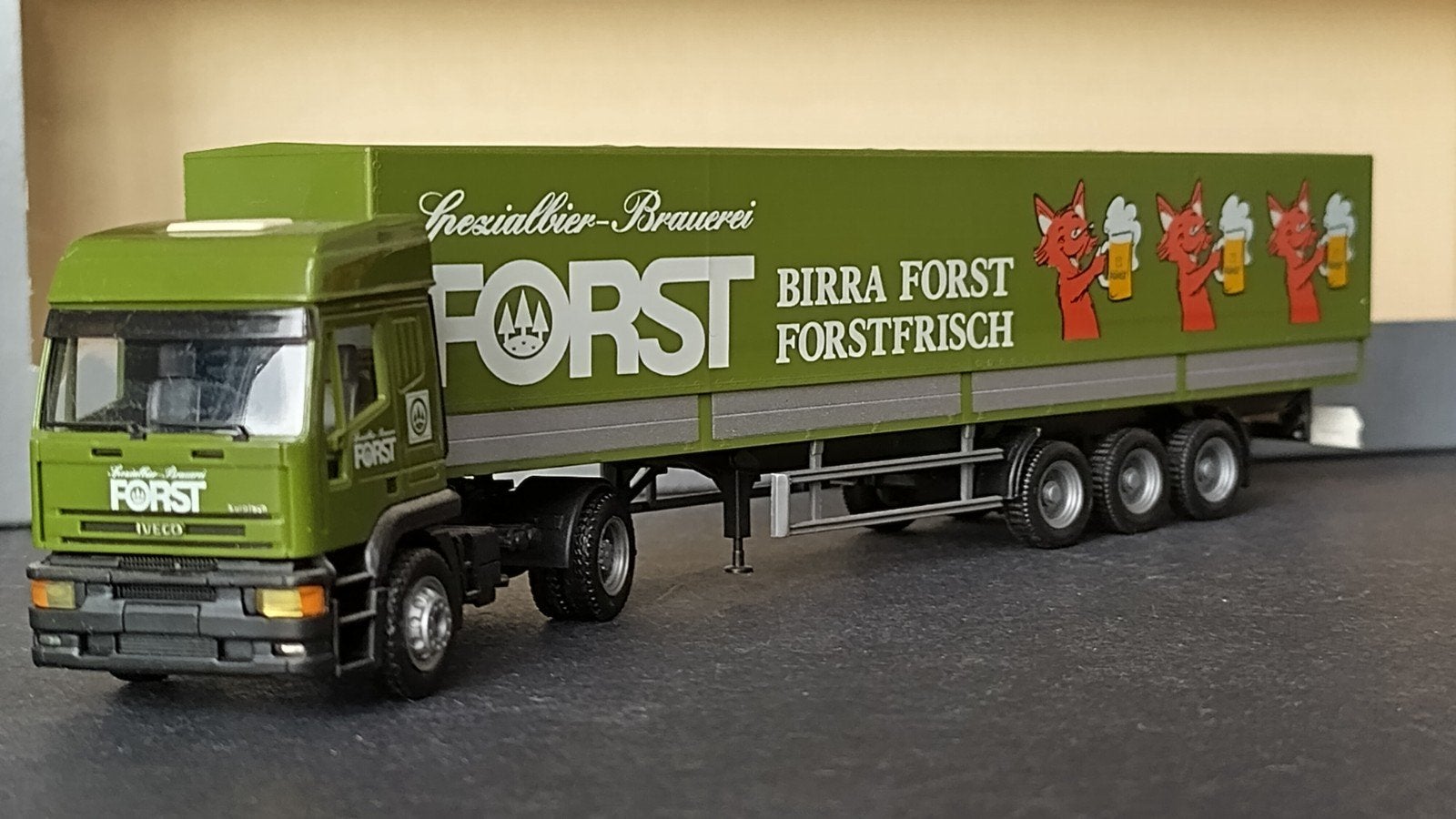 Iveco Eurotech Forst Brauerei Bier 1:87 Herpa Pol, Hobby en Vrije tijd, Verzenden, ., Nieuw, Herpa