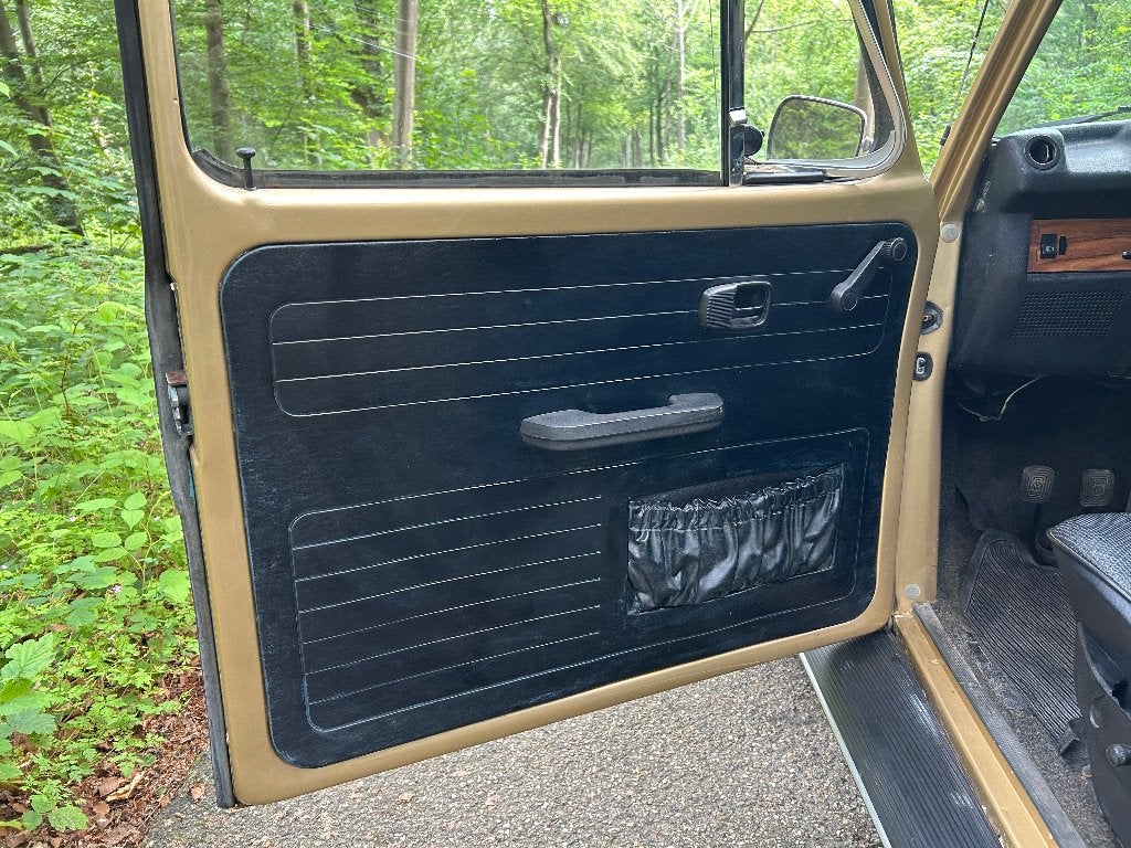 Volkswagen Kever 1303S uit 1975, foto 10