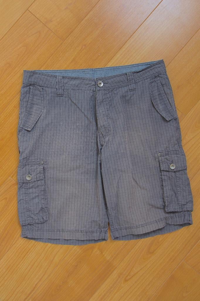 Grijze heren korte broek in jeansmaat 36, Ophalen of Verzenden, Zo goed als nieuw, Maat 56/58 (XL), Grijs