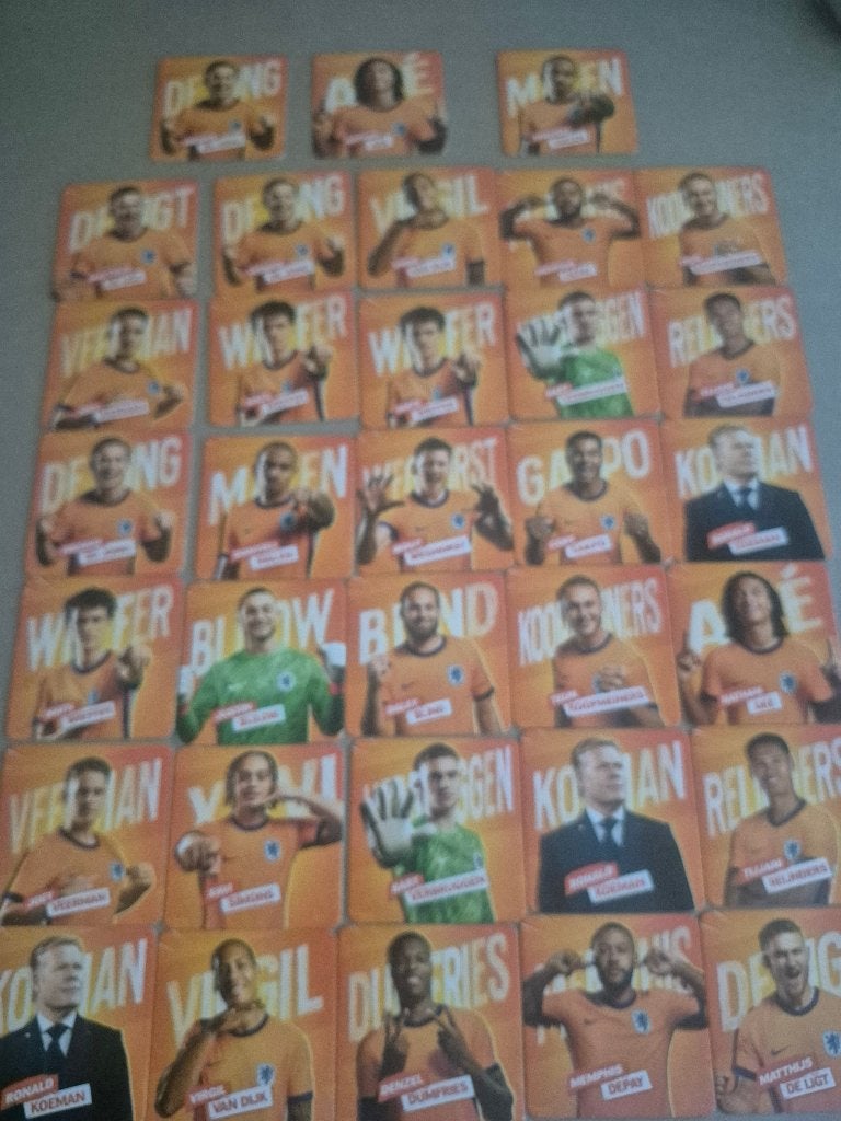 Verschillende oranje voetbal kaartjes, Ophalen of Verzenden, Zo goed als nieuw, Overige binnenlandse clubs, Poster, Plaatje of Sticker