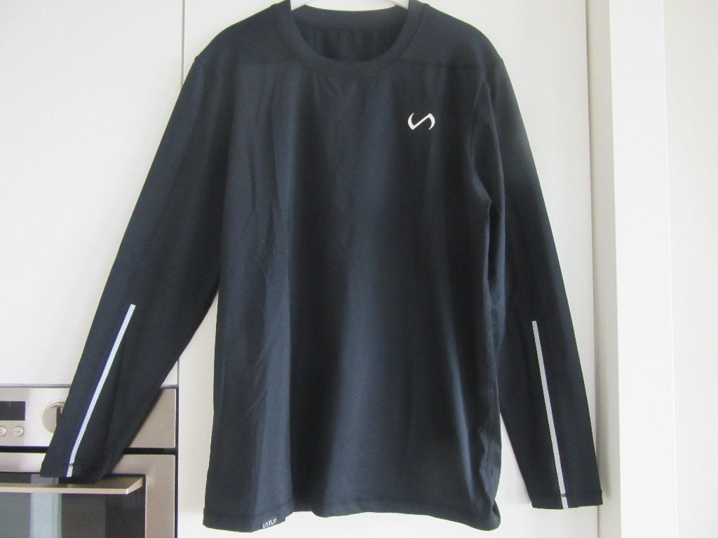 Shirt merk TLF APPAREL maat medium zwart NIEUW, TLF APPAREL, Zwart, Nieuw, Hardlopen of Fietsen