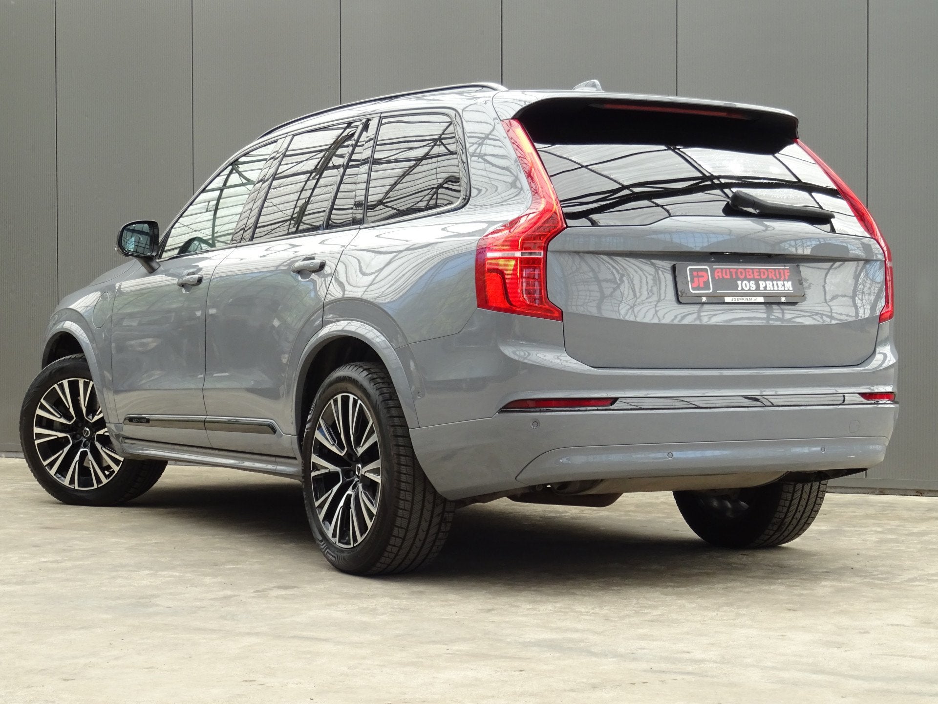 Volvo XC90 2.0 T8 Recharge AWD Ultimate Dark * 360 CAM * H/K, Adaptive Cruise Control, Gebruikt, 4 cilinders, 1969 cc
