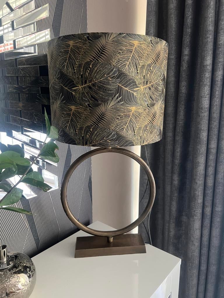 Stijlvolle Tafellamp met Gouden Bladprint Kap, Ophalen of Verzenden, Zo goed als nieuw, Metaal, 50 tot 75 cm